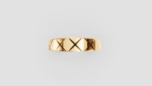 Anillo con Patrón de Diamantes