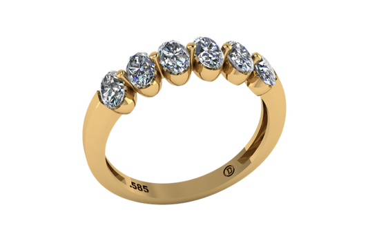 Anillo Media Alianza con Diamantes Ovalados